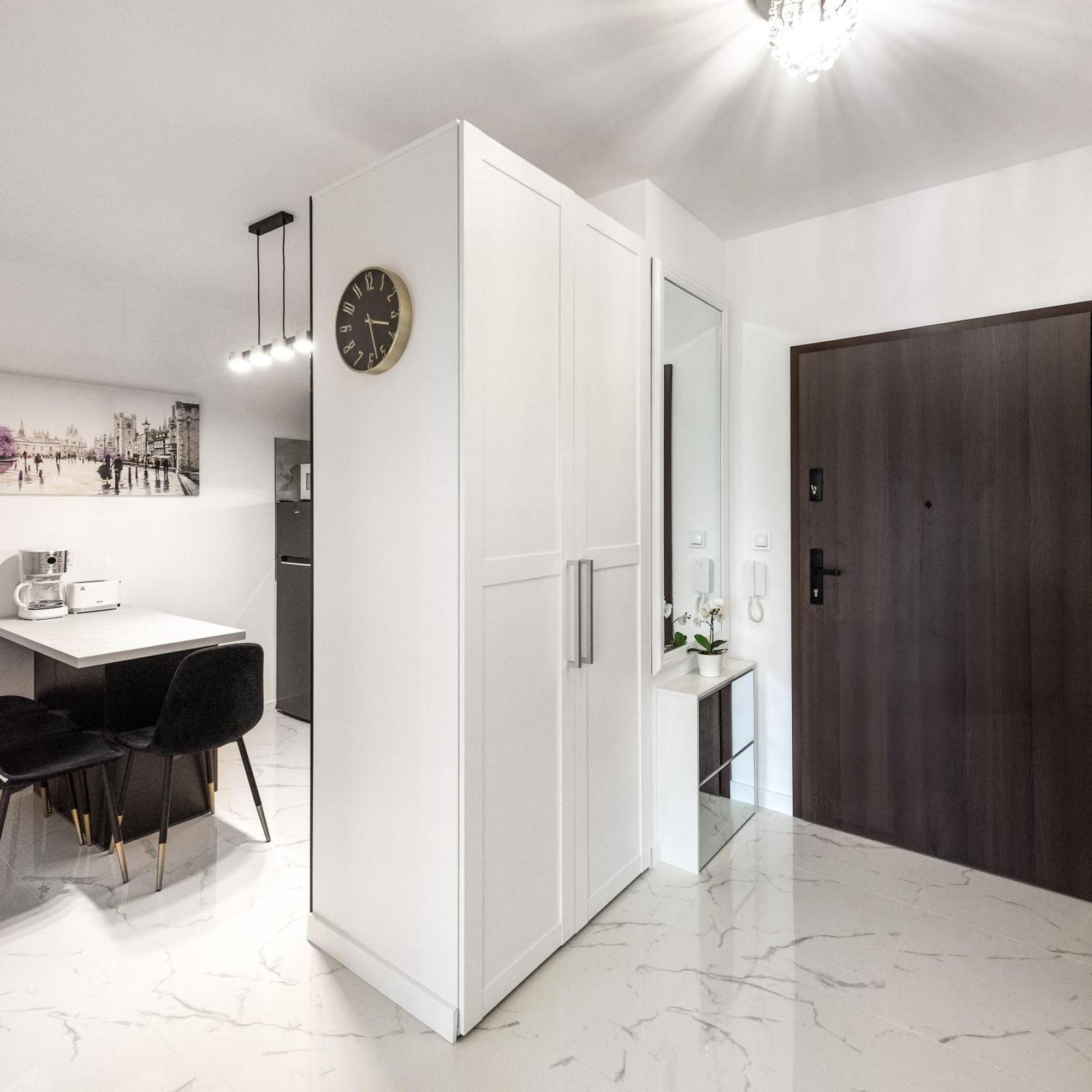 Golden Deluxe Old Town, Terrace, High Standard, 2